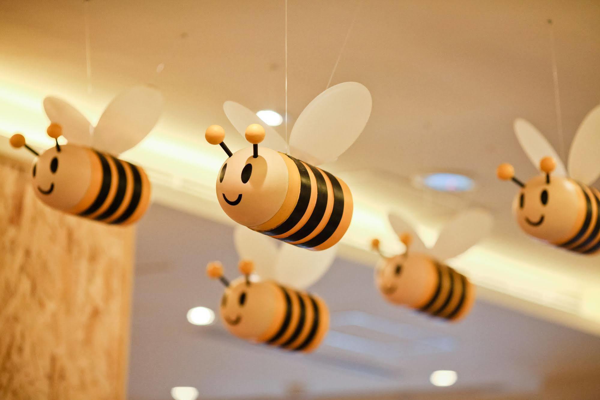 Bee House By Cosmos Creation - Taipei Main Station Hotel Buitenkant foto